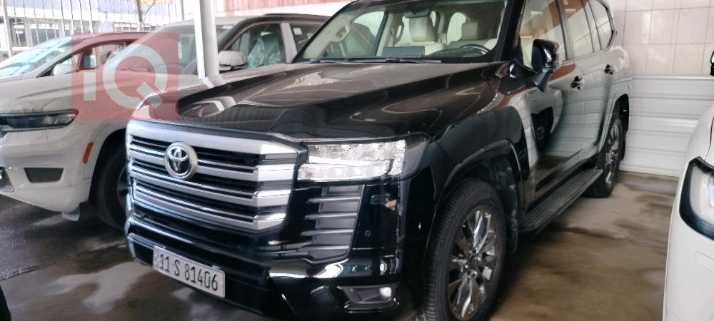 تويوتا لاندكروزر